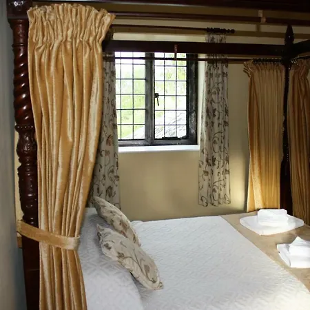 펜션 The Rochester Wing Orton Hall *