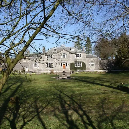 The Rochester Wing Orton Hall 오턴